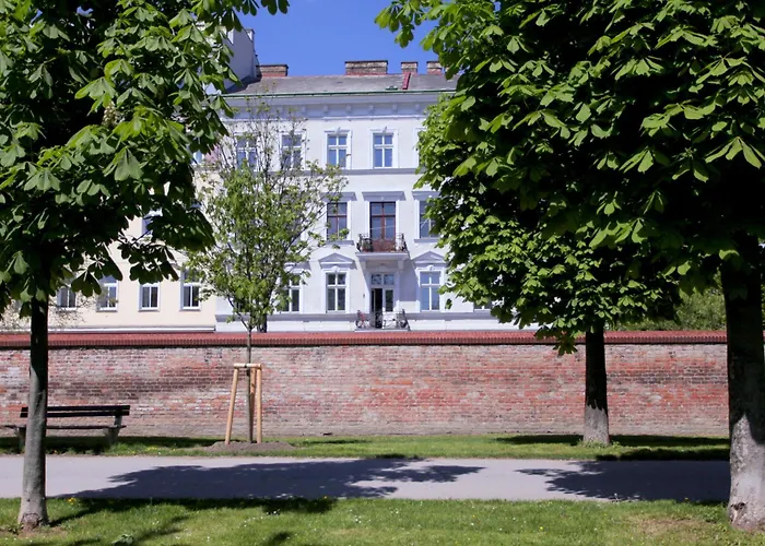 Casa Nostra - Helle Wohnung - direkt am Augarten